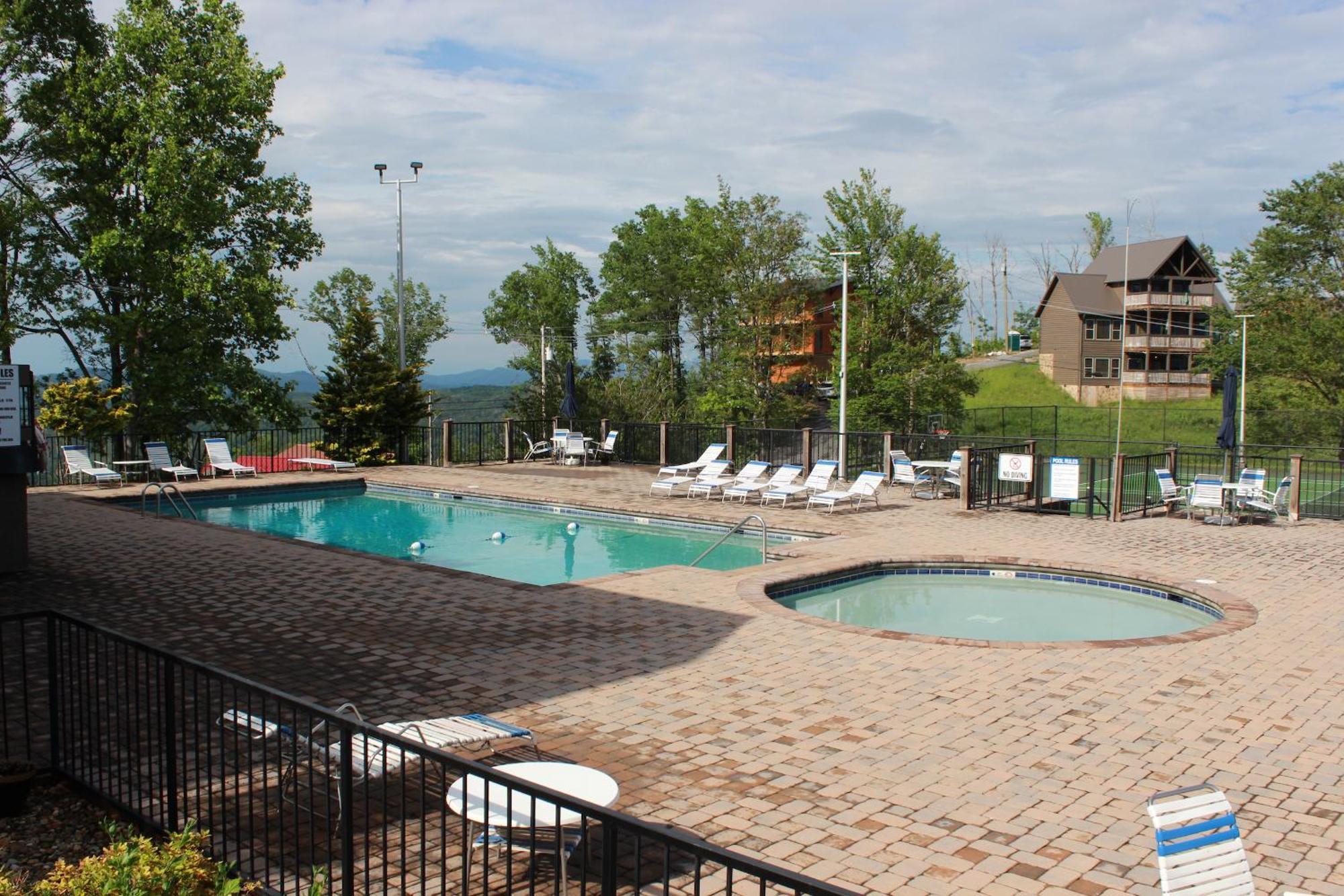 Heavenly View - Bear Themed Cabin, Hottub, Dog-Friendly, Near Gatlinburg Luaran gambar