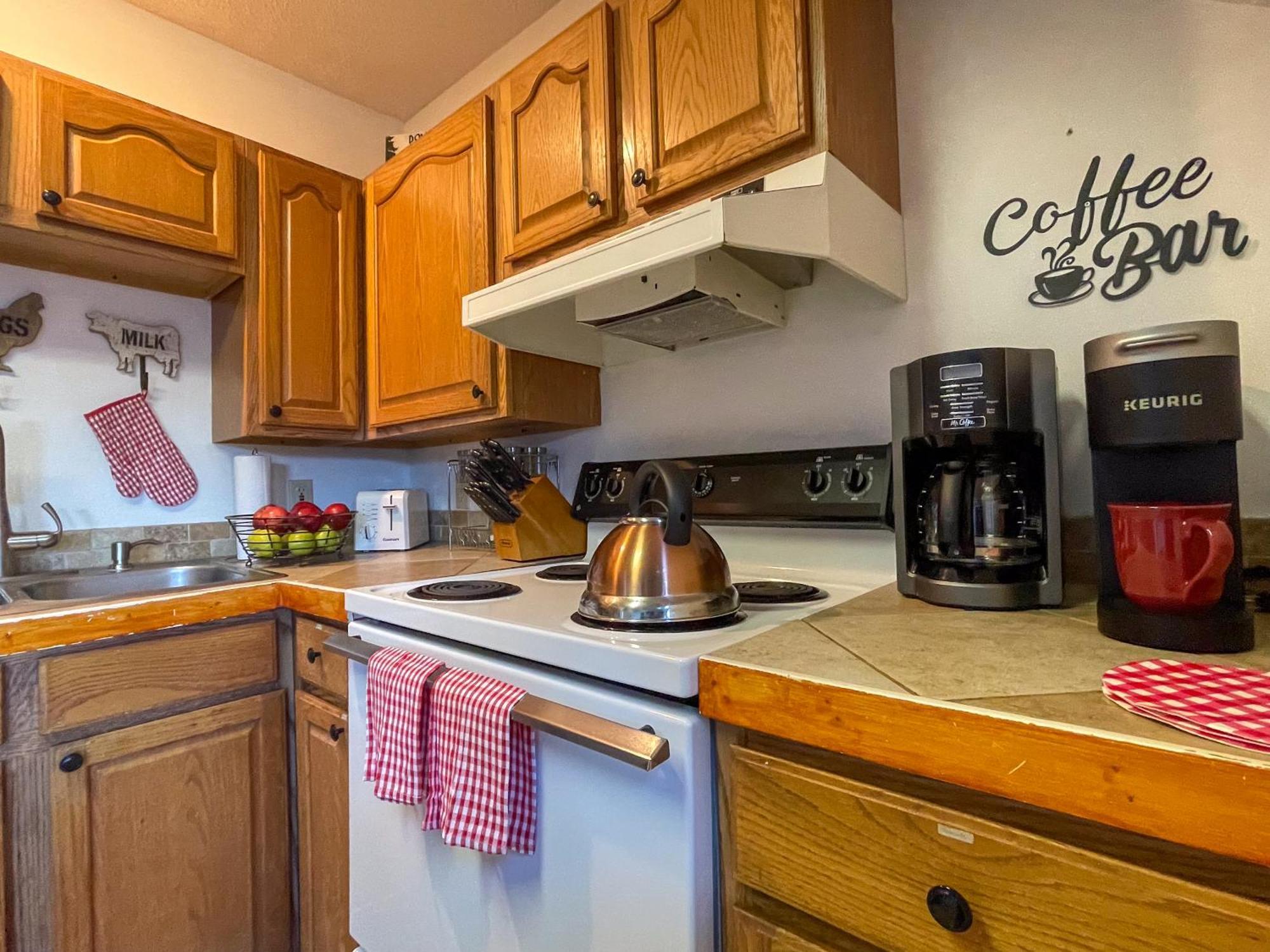 Heavenly View - Bear Themed Cabin, Hottub, Dog-Friendly, Near Gatlinburg Luaran gambar